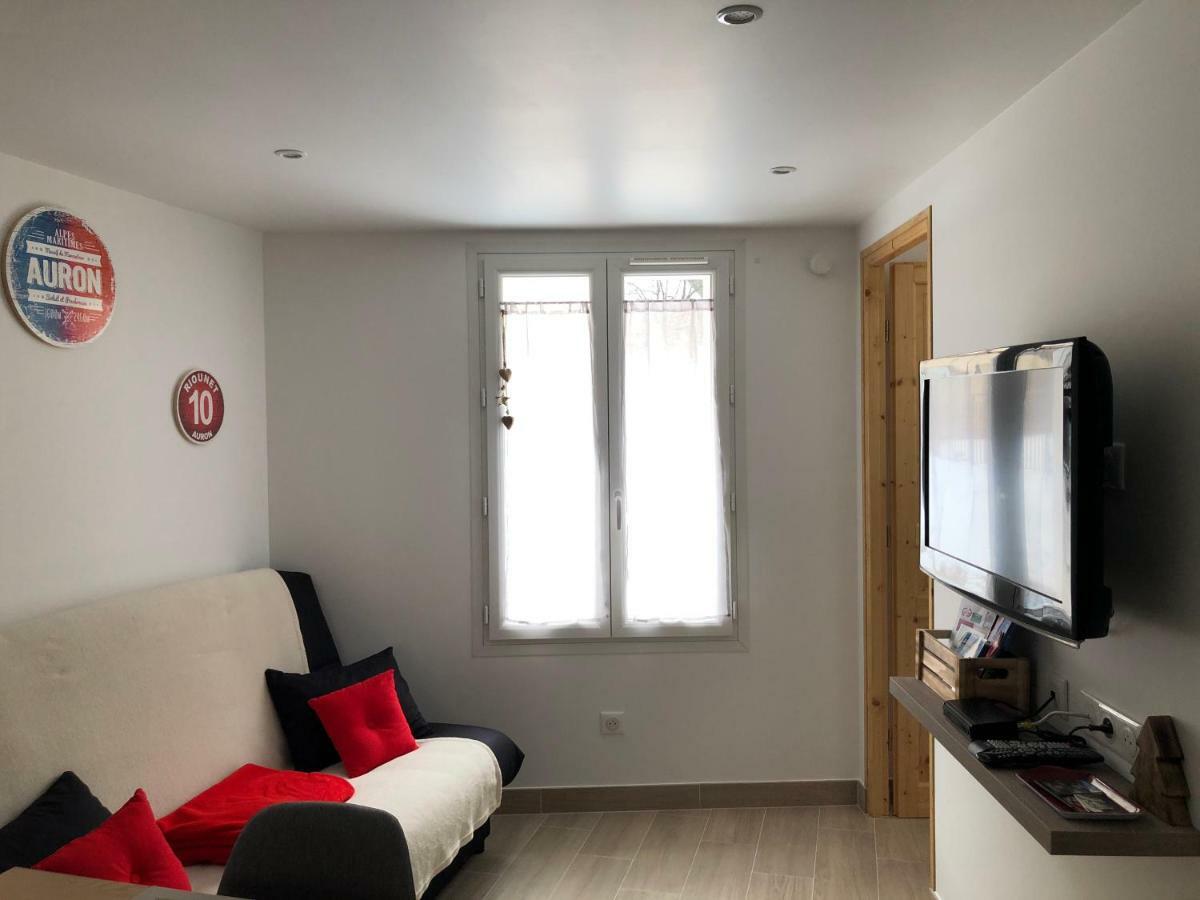 Tout Schuss Saint-Étienne-de-Tinée Esterno foto
